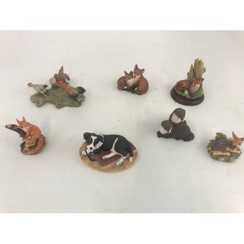 184 - COLLECTION OF SMALL BORDER FINE ART MODELS INC PIGS, DOGS, FOXES ETC TALLEST 8CM