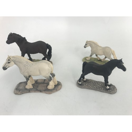 185 - 8 BORDER FINE ARTS MODELS OF HORSES & PONIES TALLEST 13.5cm