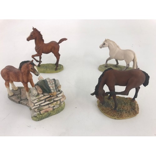 185 - 8 BORDER FINE ARTS MODELS OF HORSES & PONIES TALLEST 13.5cm