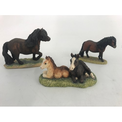 186 - 7 BORDER FINE ARTS MODELS OF HORSES & PONIES TALLEST 10CM