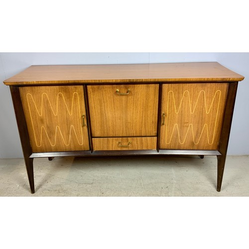 672 - VINTAGE LATE CENTURY SIDEBOARD WITH EVEREST IVORINE LABEL, APPROX. 153 cm