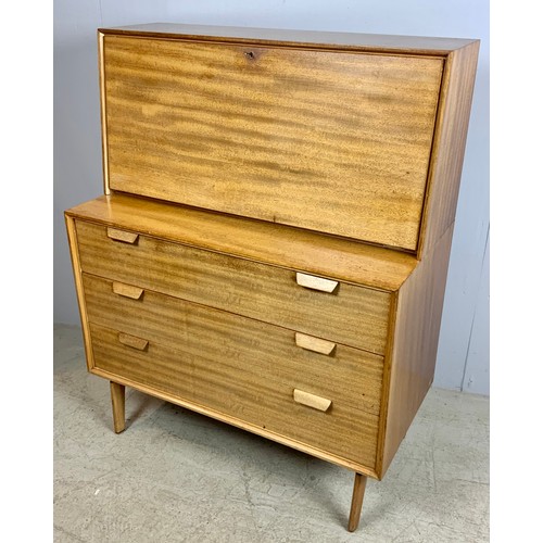 546 - LATE CENTURY LOUGHBOROUGH DESK approx. 92 cm