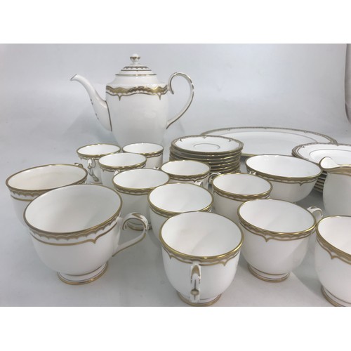 259 - DECORATIVE ROYAL WORCESTER GILT AND WHITE ‘MARQUIS’ TEA SERVICE