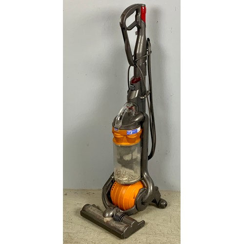 447 - DYSON UPRIGHT VACUUM CLEANER