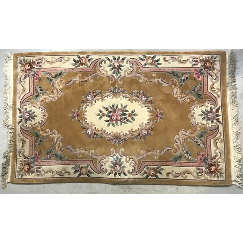 714 - MODERN  FLORAL RUG 264cm x 154cm