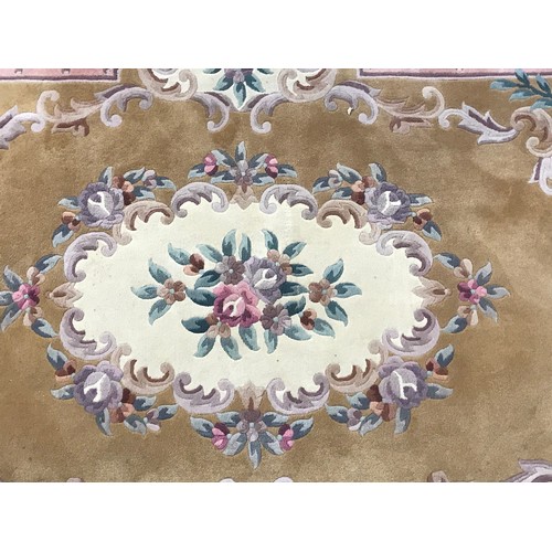 714 - MODERN  FLORAL RUG 264cm x 154cm