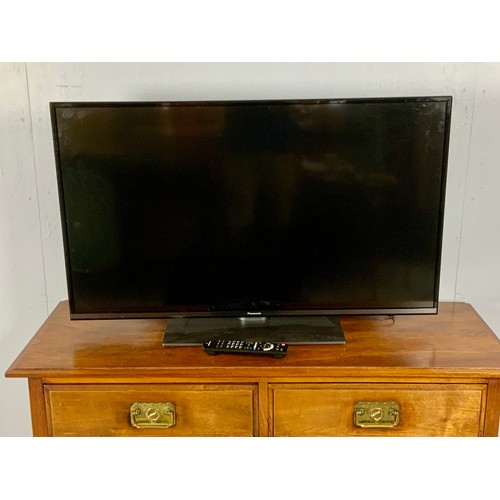 442 - PANASONIC FLAT SCREEN TV, MODEL TX43FX550B