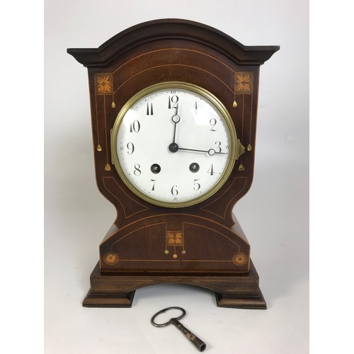 275 - IMPRESSIVE MANTEL CLOCK IN ARTS AND CRAFTS INLAID MAHOGANY CASE