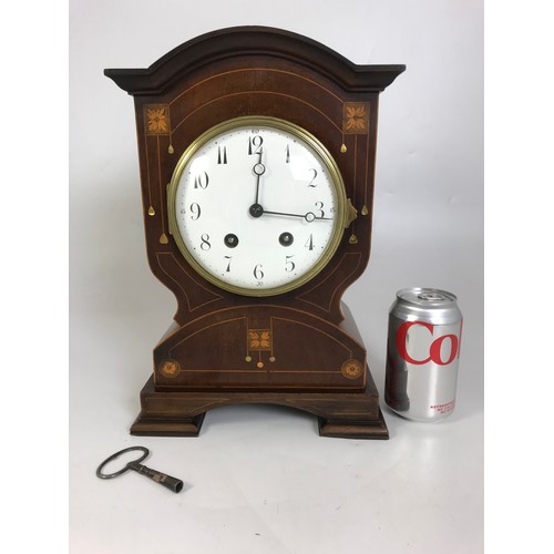 275 - IMPRESSIVE MANTEL CLOCK IN ARTS AND CRAFTS INLAID MAHOGANY CASE