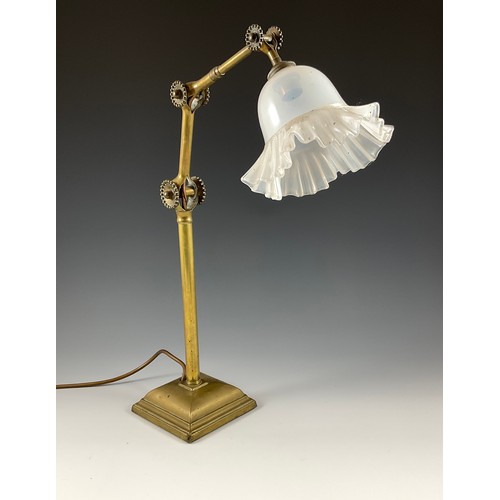 279 - A DUGDILL PATENT BRASS ADJUSTABLE TABLE LAMP, WITH FIXED BRASS COLUMN AND THREE SECTION ARTICULATED ... 