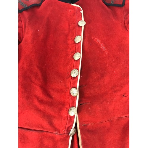 160 - OXFORDSHIRE & BUCKINGHAMSHIRE LIGHT INFANTRY UNIFORM JACKET WITH BELT