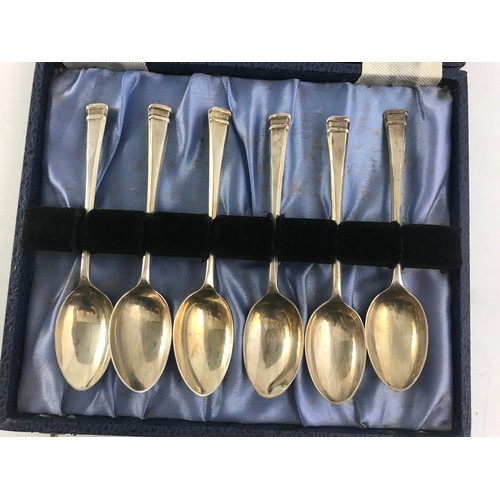 397 - 2 CASED SETS OF SILVER SPOON WITH A CASED SILVER EGG CUP & SPOON APPROX 200g