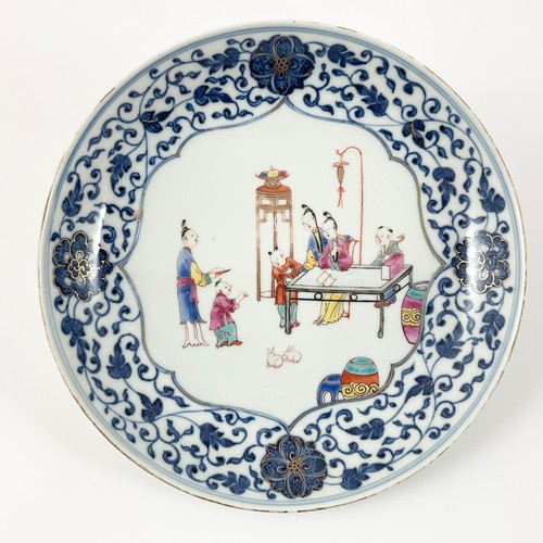 136 - A 19TH CENTURY CHINESE EXPORT PLATE, POLYCHROME ENAMELLED DECORATION
DEPICTING MASTER AND SERVANTS, ... 