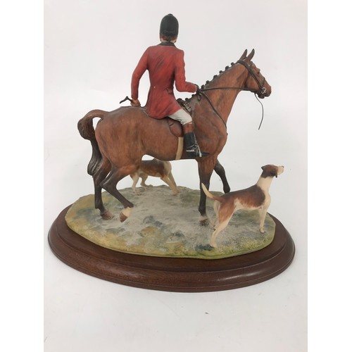 83 - RARE BORDER FINE ARTS MOVING OFF HUNTSMAN WITH TWO HOUNDS