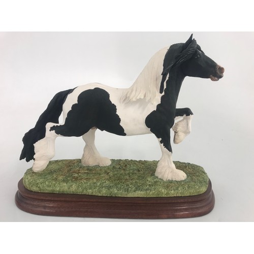 90 - BORDER FINE ARTS MODEL CLYDESDALE MARE & FOAL WITH THE VANNA PIEBALD