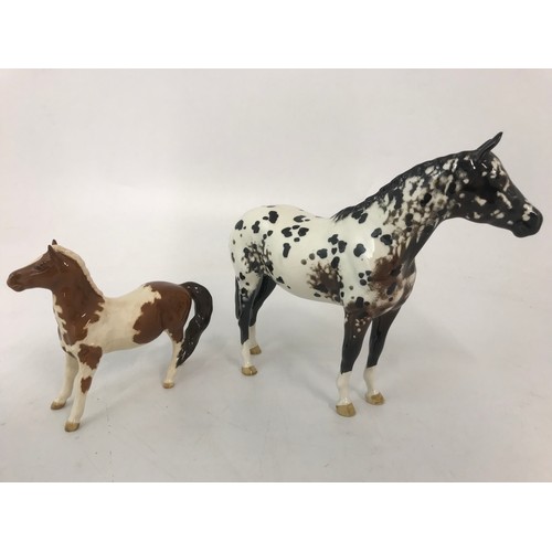 71 - BESWICK APPALOOSA & BESWICK SKEWBALD PONY