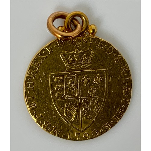 471 - 1790 GEORGE III GUINEA MOUNTED FOR SUSPENSION APPROX. 9.2 GRAMS GROSS