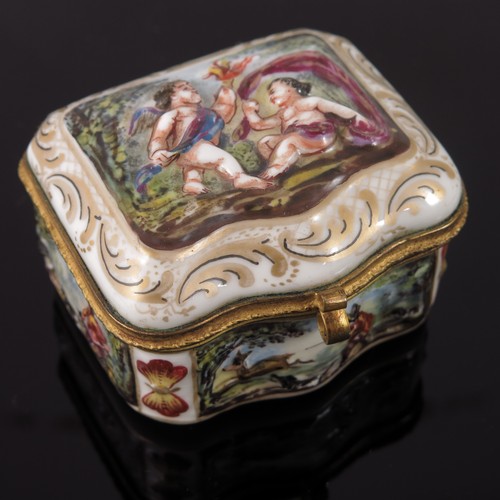 131 - THREE  19TH CENTURY PORCELAIN PATCH/TRINKET BOXES, INCLUDING A NAPLES BOX WITH FIGURAL RELIEF MOULDE... 