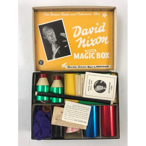 81 - VINTAGE DAVID NIXON JUNIOR MAGIC BOX & CONTENTS.