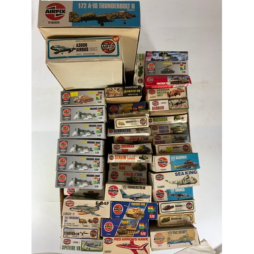 210 - AIRFIX MODEL KITS, 43, MIXED AIRCRAFT, TANKS & VEHICLES. CONTENTS NOT CHECKED