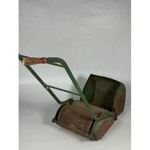 57 - CHILDS VINTAGE PUSH ALONG LAWN MOWER