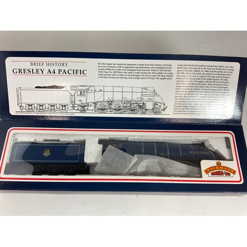 431 - BACHMANN LNER CLASS A4, 31-954 60009 SIR NIGEL GRESLEY, BR BLUE, & HORNBY  A4 R2338 4901 SIR CHARLES... 