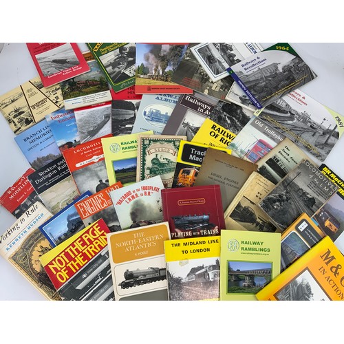 203 - BOX OF MIXED SMALLER RAILWAY BOOKS, LOCAL LINES & SPECIALIST