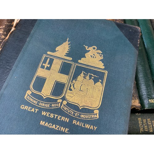 215 - RAILWAY BOOKS - A RARE COLLECTION OF BOUND GWR GREAT WESTERN RAILWAY MAGAZINES  30 VOLUMES , INC. 19... 