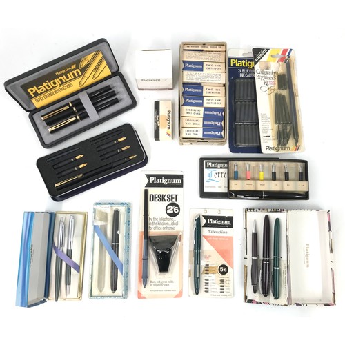 280 - A COLLECTION OF PLATINGNUM FOUNTAIN PENS AND ACCESSORIES, CIRCA 1960/1970, INCLUDING  LETTERING/CALL... 