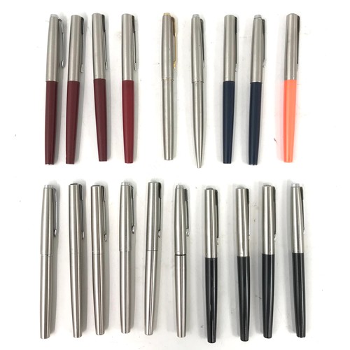 301 - A COLLECTION OF PARKER STUDENT PENS, APPROXIMATELY 19