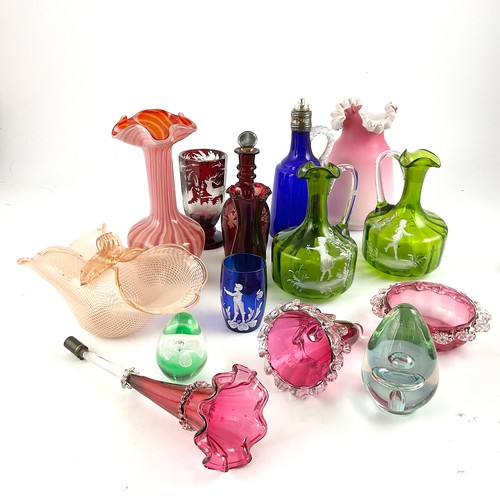 218 - A COLLECTION OF 19TH CENTURY AND LATER CONTINENTAL AND BRITISH COLOURED GLASSWARE, INCLUDING A PAIR ... 