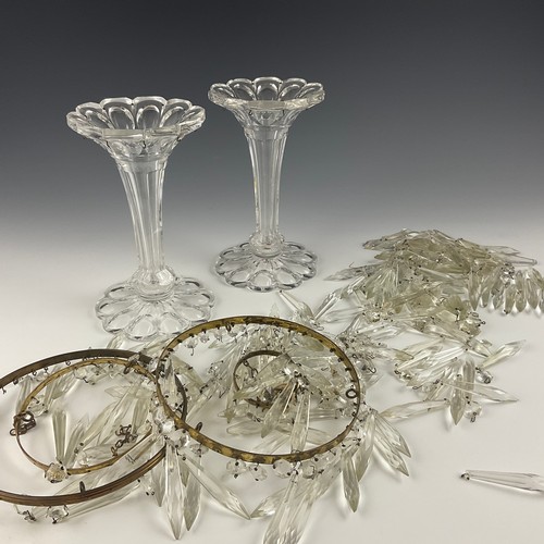 220 - A PAIR OF EDWARDIAN CLEAR GLASS TABLE LUSTRES, LACKING FITTINGS, TOGETHER WITH A SELECTION OF WATERF... 