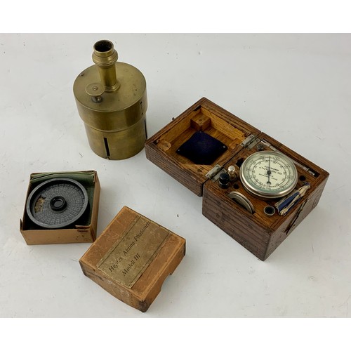 326 - HEYDES AKTINO-PHOTOMETRE MODELL III IN FITTED BOX, BRASS SURVEYOR’S CROSS AND A GEO. THOMAS & CO. MA... 