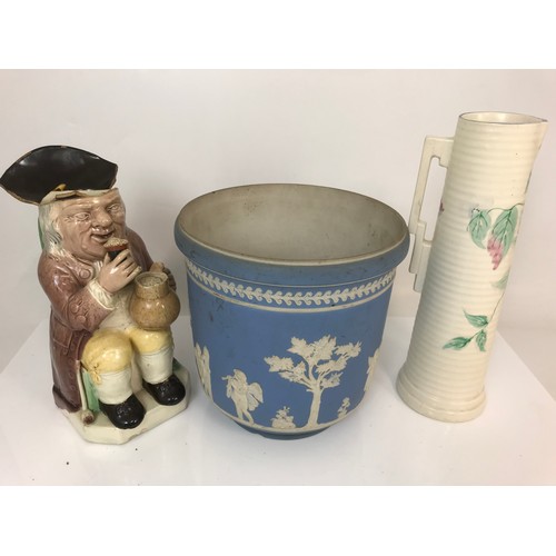 150 - MISC. CHINA AND PORCELAIN INCLUDING A BEATLES PLATE, TOBY JUG AF, JASPERWARE JARDINIERE, BENLEY/BREW... 