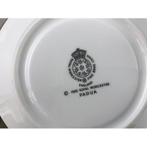 190 - 2 TRAYS OF WORCESTER PADUA PATTERNED DINNERWARE – LARGE QUANTITY SOME IN ORIGINAL PACKAGING APPEARS ... 