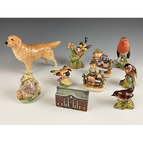 72 - A BESWICK MODEL OF A GOLDEN RETRIEVER, A COLLECTION OF CERAMIC BIRD FIGURES INCLUDING ROYAL WORCESTE... 