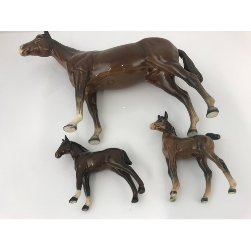 73 - BESWICK HORSE  20cm TALL AND 2 FOALS (1 AF)