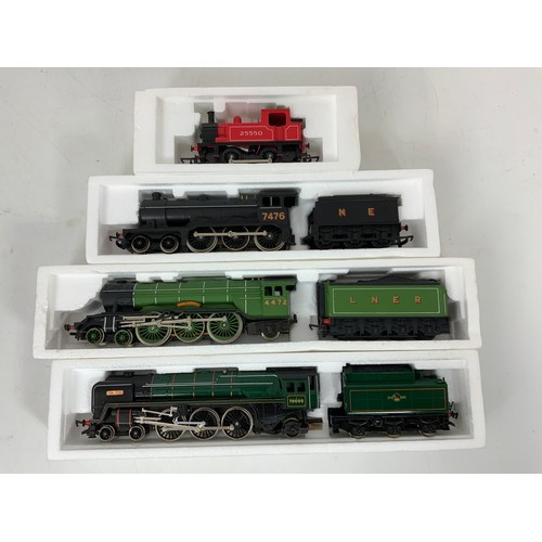 467 - HORNBY, 4 BOXED LOCOMOTIVES, R855 4472 FLYING SCOTSMAN, BRITANNIA, R150 B12 & R455 /R15 25550