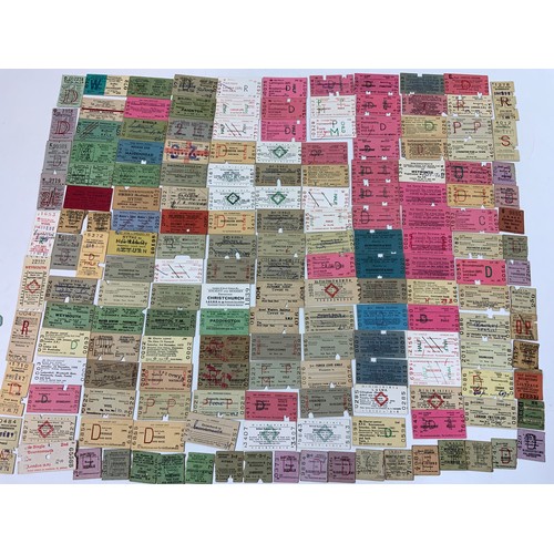 334 - COLLECTION OF RAILWAY TICKETS, MOSTLY SOUTHERN ENGLAND, ISLE OF WIGHT, S&D, & NUMEROUS PLATFORM TICK... 