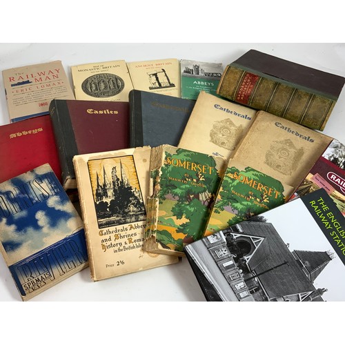 269 - GREAT WESTERN RAILWAY BOOKS, CATHEDRALS, P/B 1ST EDITION X2, ABBEYS 1ST EDITION H/B, CASTLES 1ST EDI... 