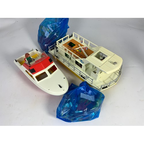 62 - PLAYMOBILE BOATS