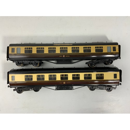 458 - 0 GAUGE MODEL RAILWAY COACHES, EXLEY O GAUGE TYPE K5 / W1 3RD CLASS CORRIDOR 8055, T/W EXLEY TYPE K6... 