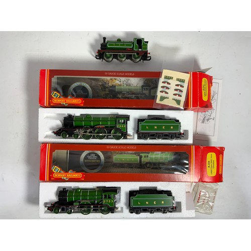 346 - R053 HORNBY B17 LOCO MANCHESTER UNITED, R 378 LNER CLASS D49 CHESHIRE & U/B GNR TANK 1247