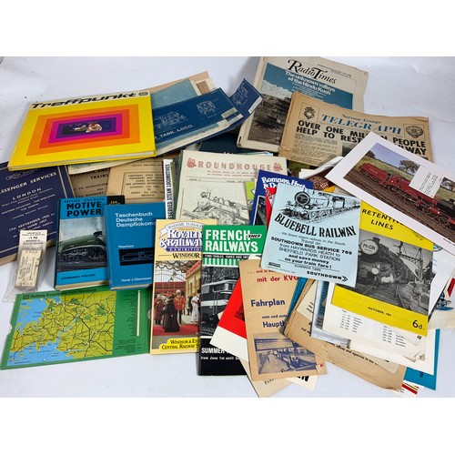 226 - TRAY OF RAILWAY EPHEMERA, INCLUDING BUS TIME TABLES, WILTS & DORSET 1968, ALEXANDER 1966, RAILWAY TI... 