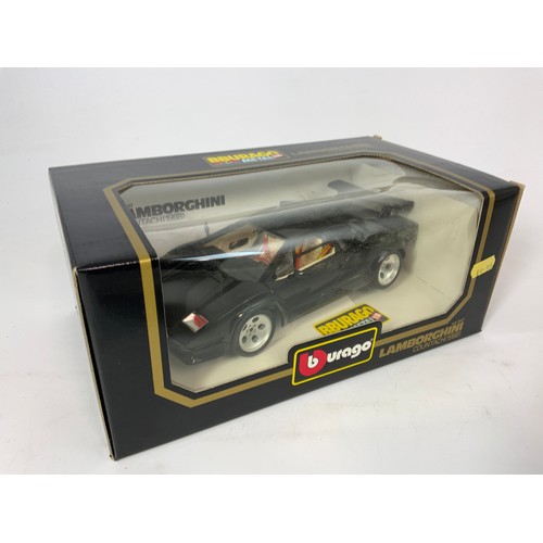 191 - BURAGO, 3 BOXED 1:18 SCALE MODELS, BLACK BOX, FERRARI 250 GTO, 3011, FERRARI TESTAROSSA 1984 3019, &... 