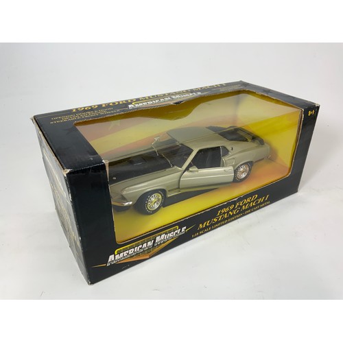 173 - TWO BOXED AMERICAN MUSCLE CARS, A 1:18 DIE CAST MODEL, 1968 BULLITT FORD MUSTANG & A 1969 FORD MUSTA... 