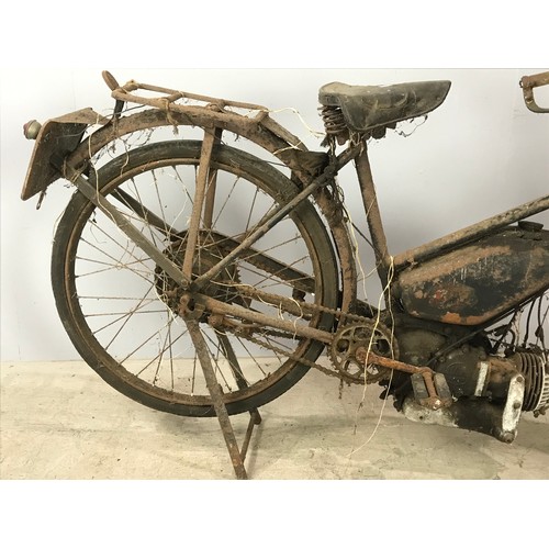 515 - VINTAGE JAMES CYCLE COMPANY LIMITED AUTOCYCLE – PROBABLY DATING FROM 1938 AND REQUIRING FULL RESTORA... 