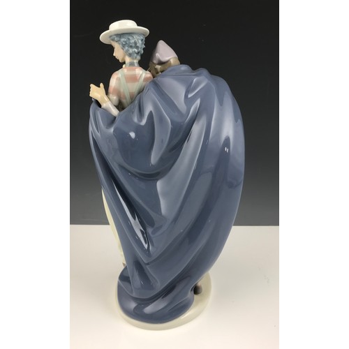 69 - RARE LARGE LLADRO CARNIVAL COMPANIONS 6195 FIGURINE BOXED 32cm TALL