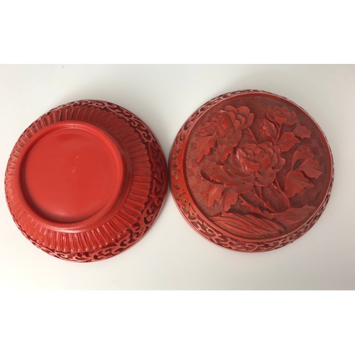 325 - ROUND CHINESE CINNEBAR LACQUER BOX WITH CARVED DECORATION 9cm DIAMETER