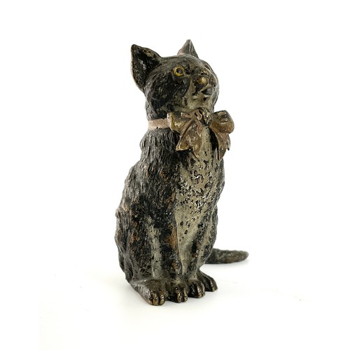 303 - AN AUSTRIAN BERGMAN STYLE COLD PAINTED BRONZE FIGURE OF A CAT, CIRCA 1900, MODELLED SEATED WITH A CO... 